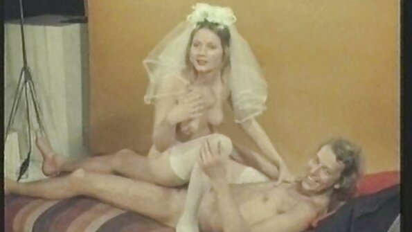 Membandingkan Titties